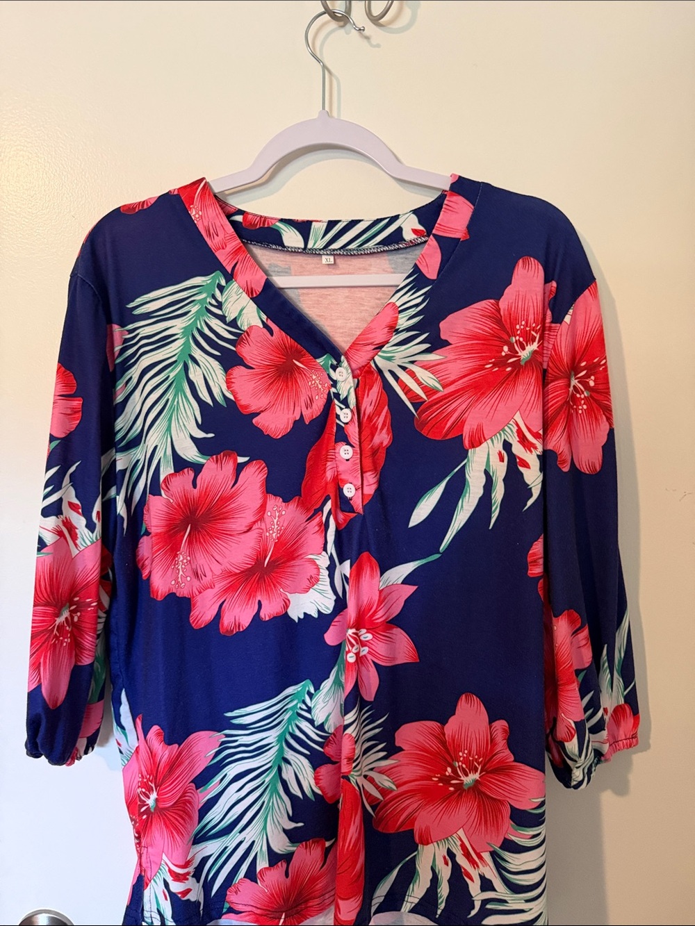 Amazon Navy Floral Henley Tunic with Pink Hibiscus XL Worn 1 time